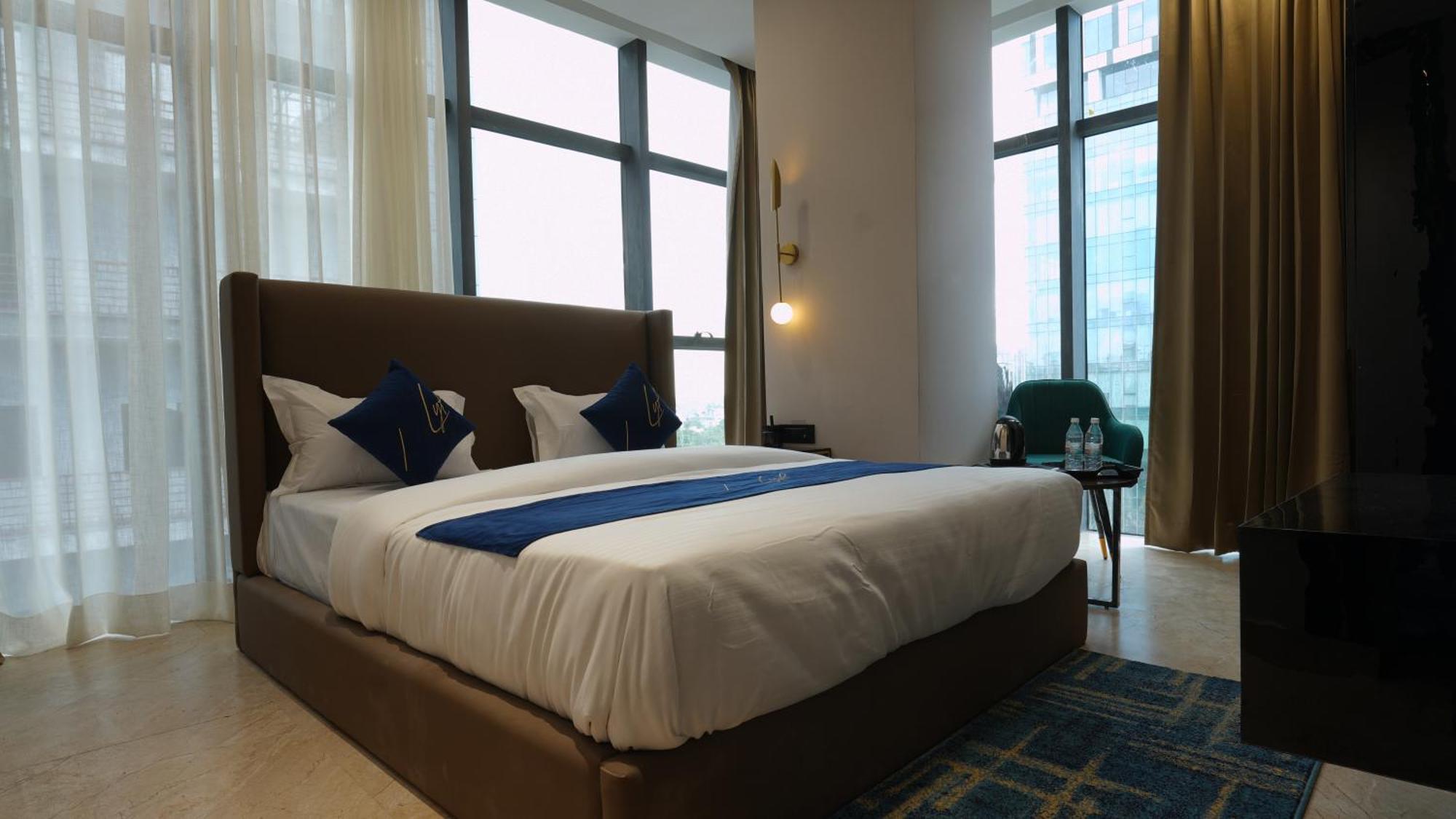 Aquila Grand Suites - Noida Sector 136 Zewnętrze zdjęcie