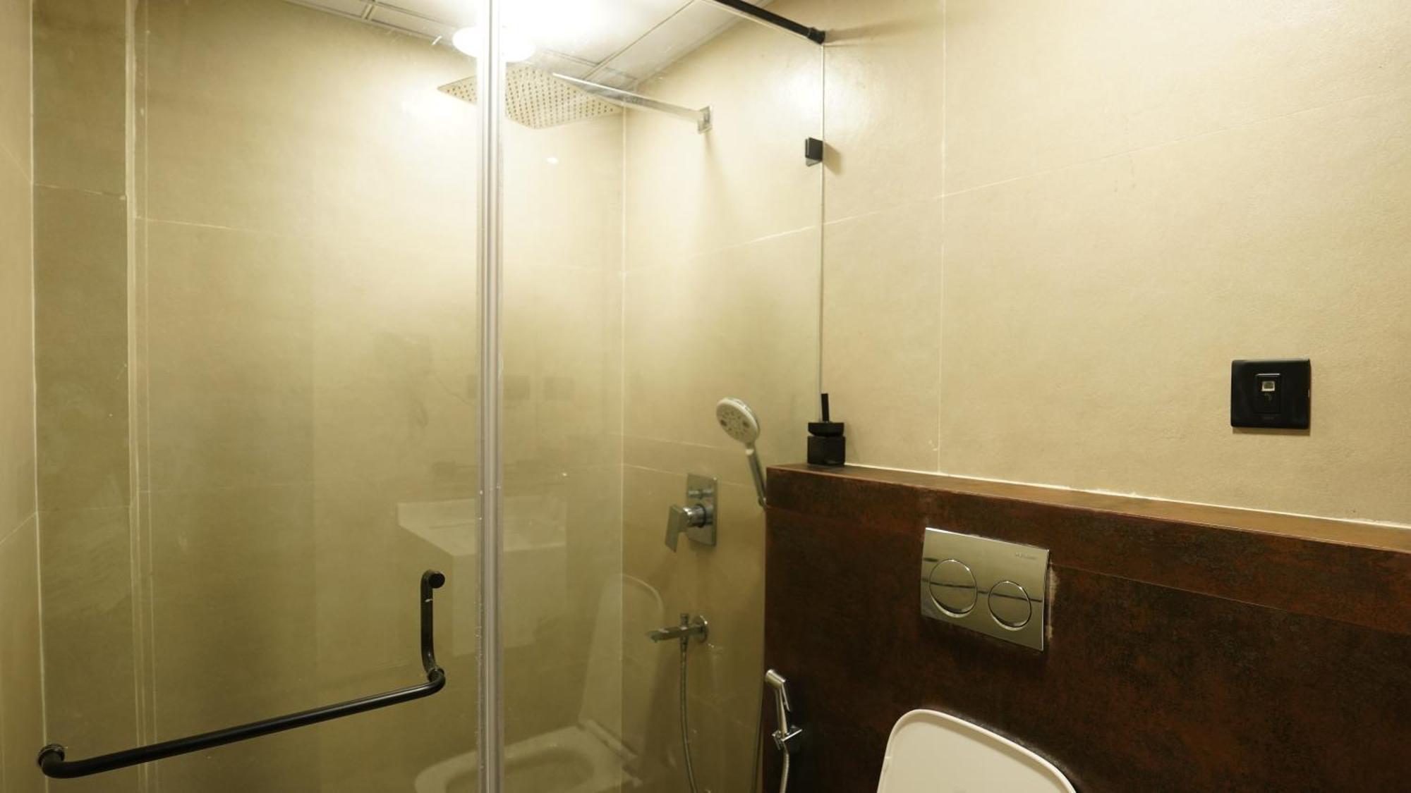 Aquila Grand Suites - Noida Sector 136 Zewnętrze zdjęcie