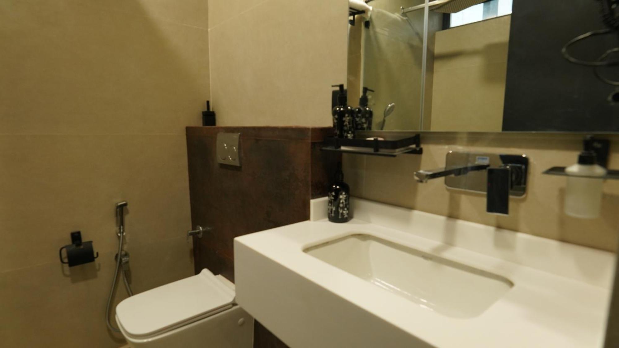 Aquila Grand Suites - Noida Sector 136 Zewnętrze zdjęcie