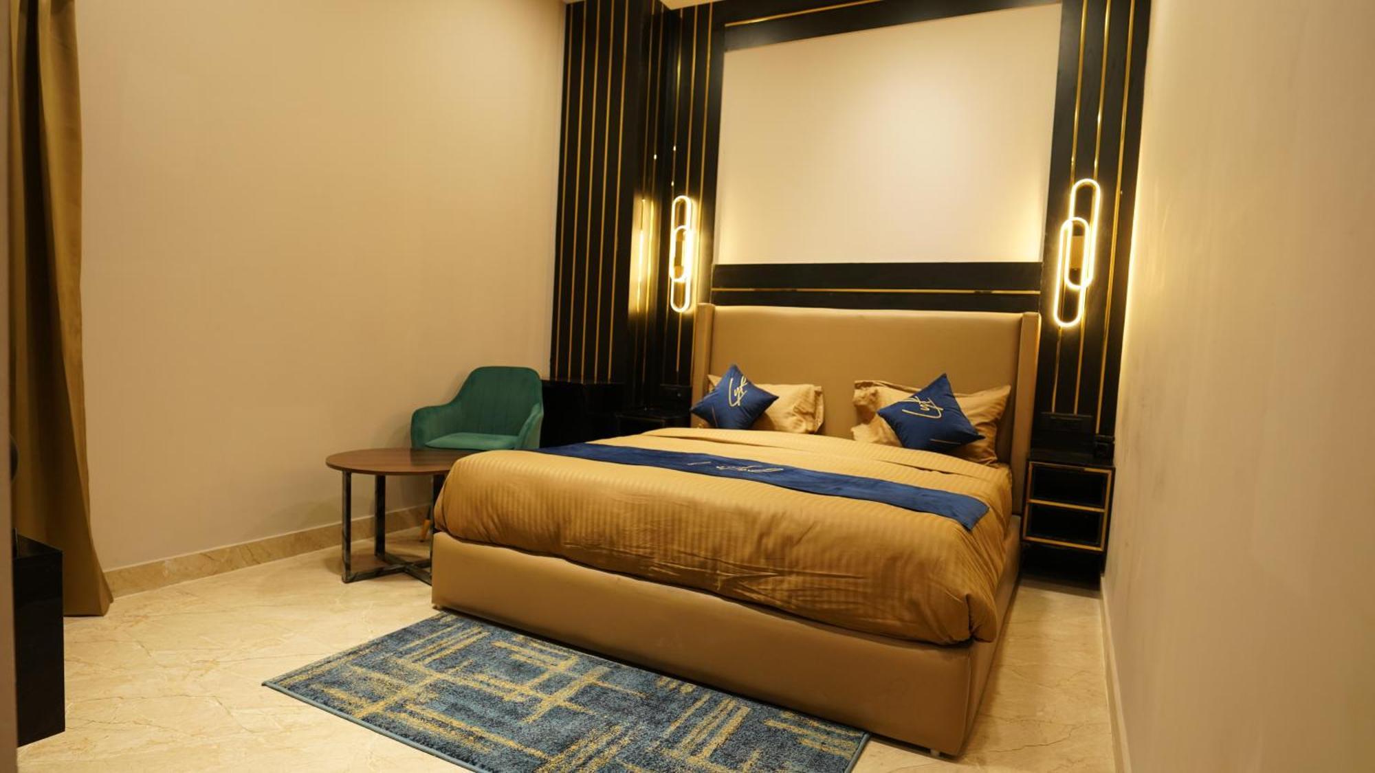 Aquila Grand Suites - Noida Sector 136 Zewnętrze zdjęcie