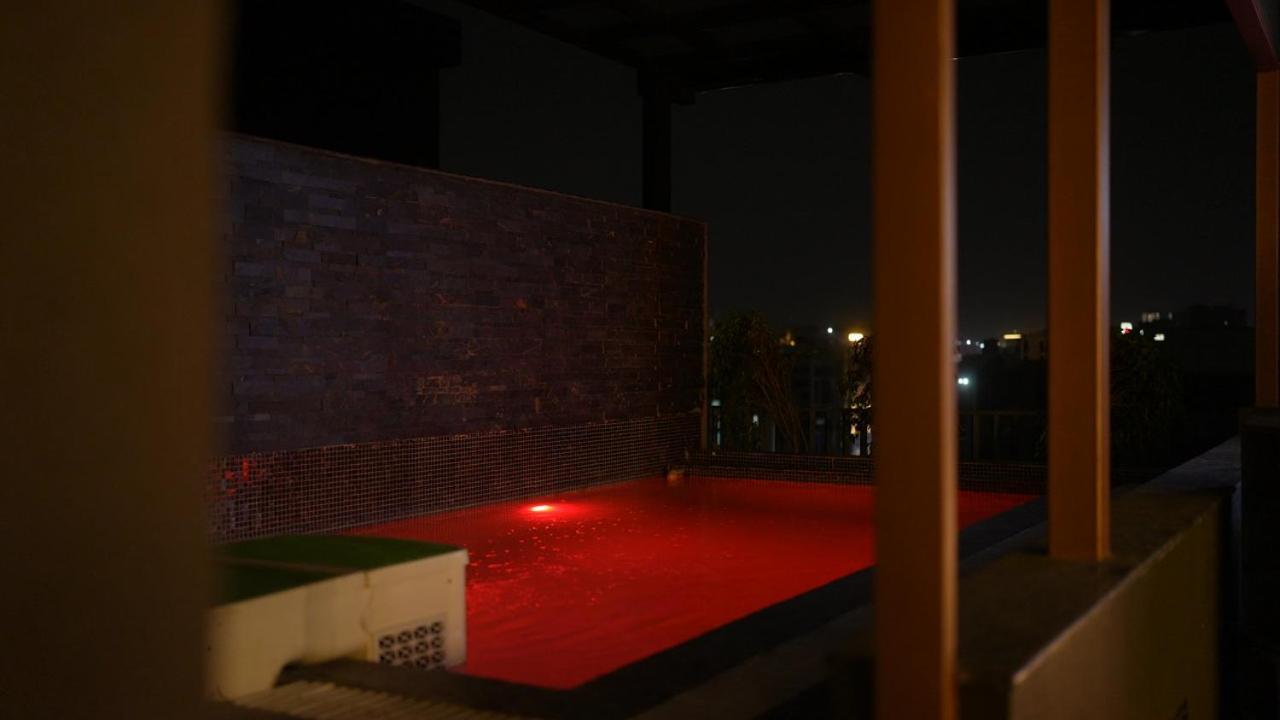 Aquila Grand Suites - Noida Sector 136 Zewnętrze zdjęcie